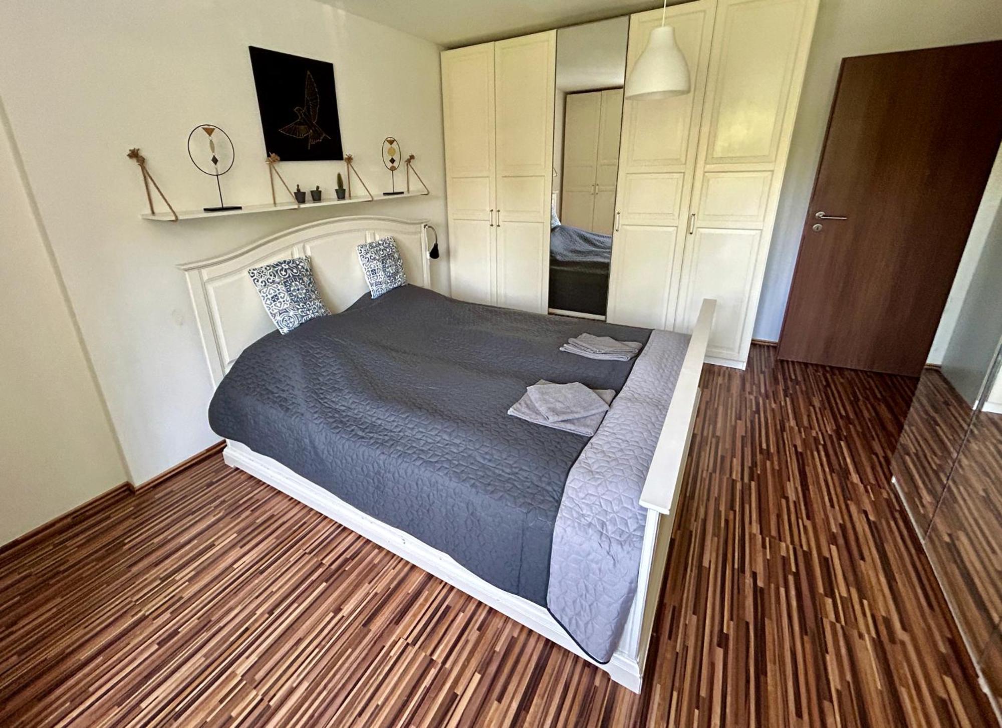 Milet Style And Spacy 2 Room Apartment With Ac In Bratislava Nivy