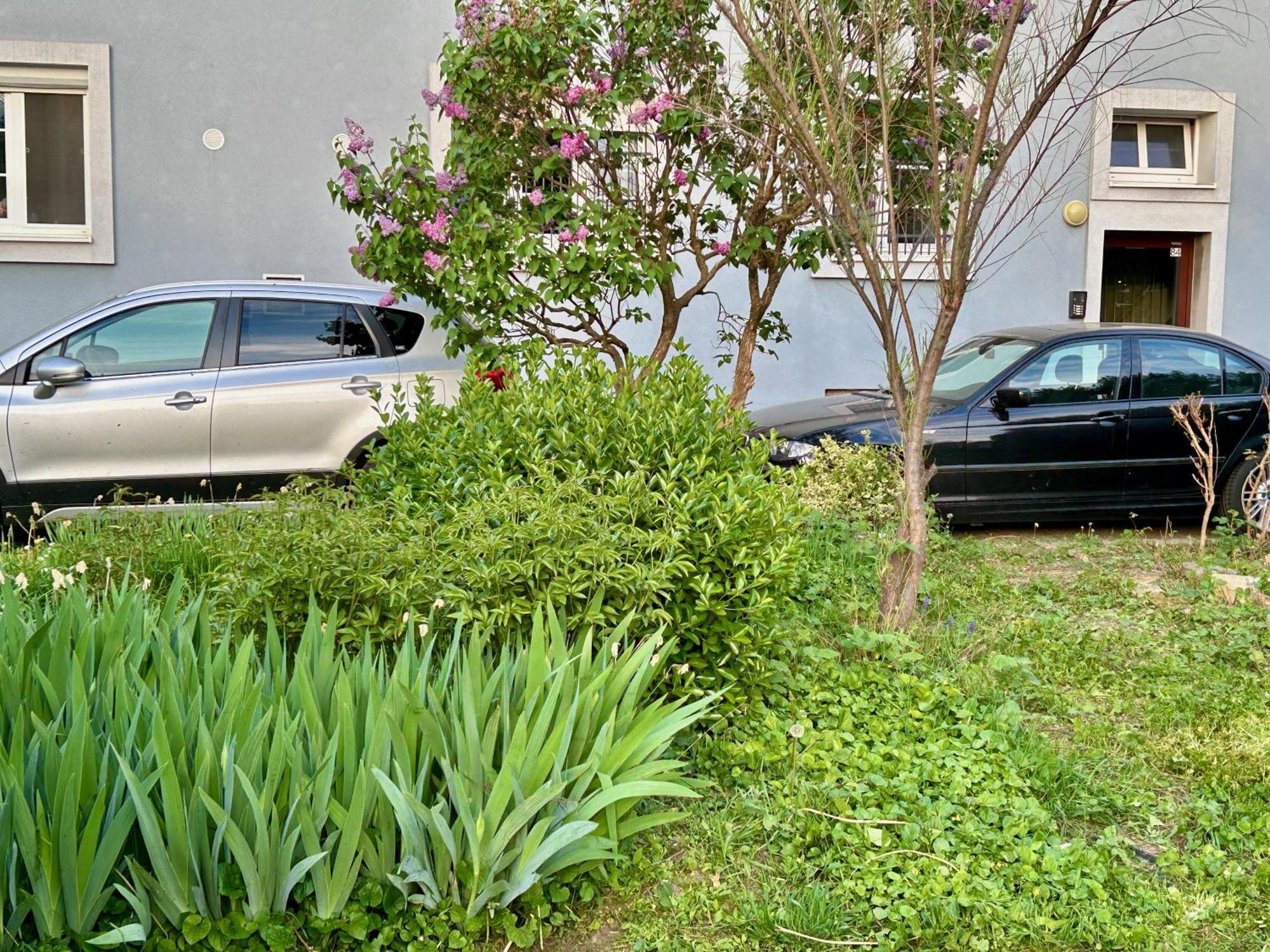 Milet Style And Spacy 2 Room Apartment With Ac In Bratislava Nivy Apartment Pressburg