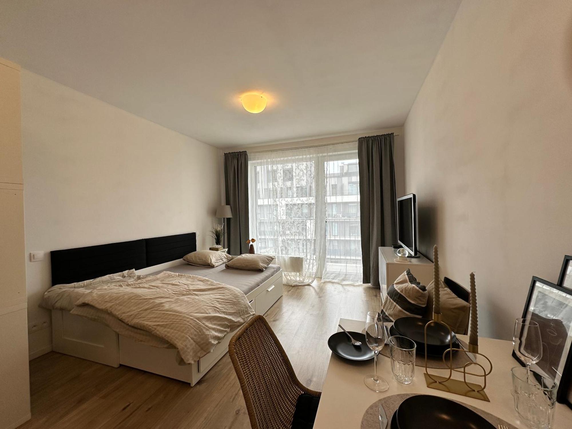 Slnecnice, Flexibilny Pristup * Bratislava