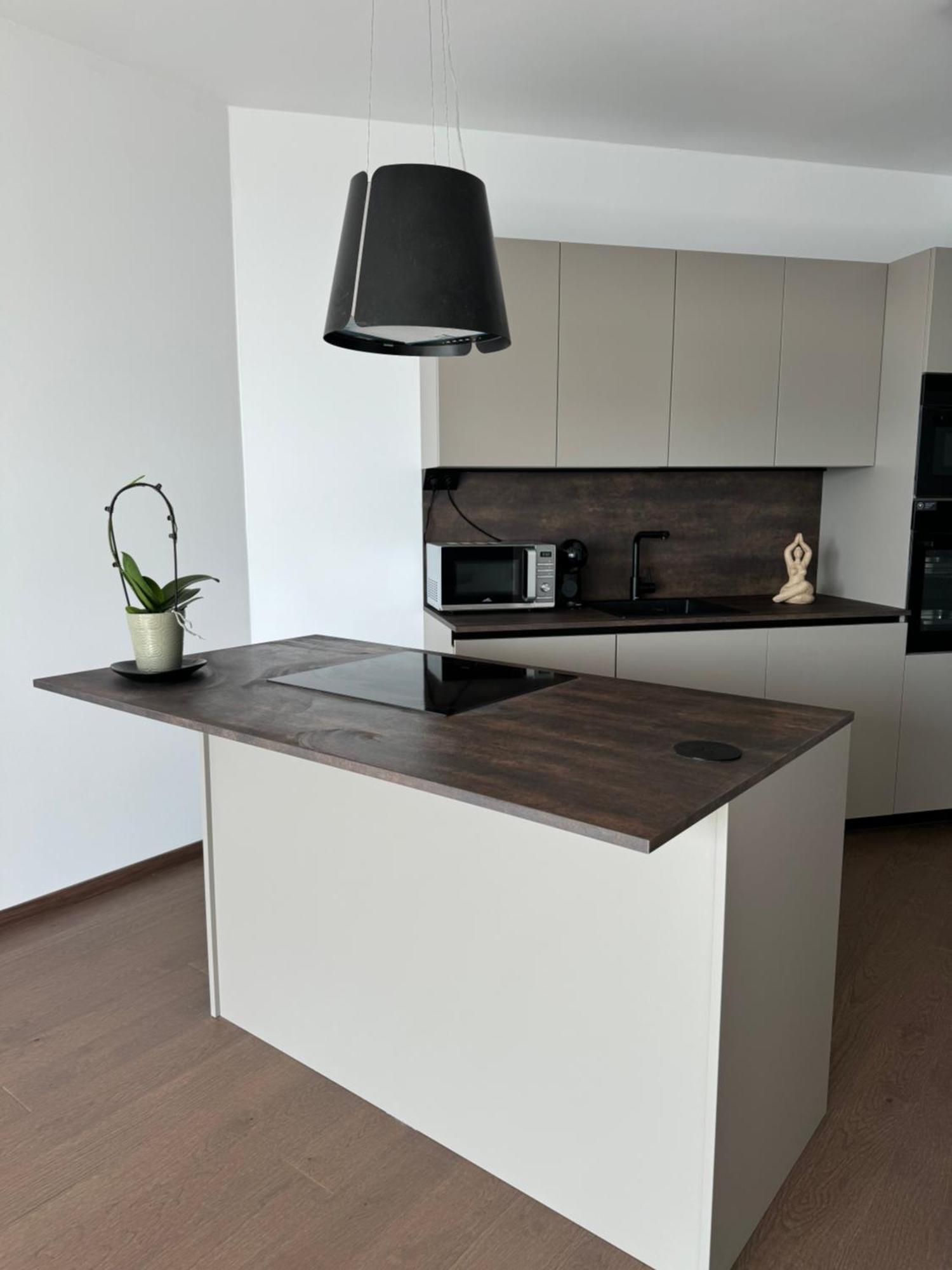 New Eurovea Tower Apartment Bratislava