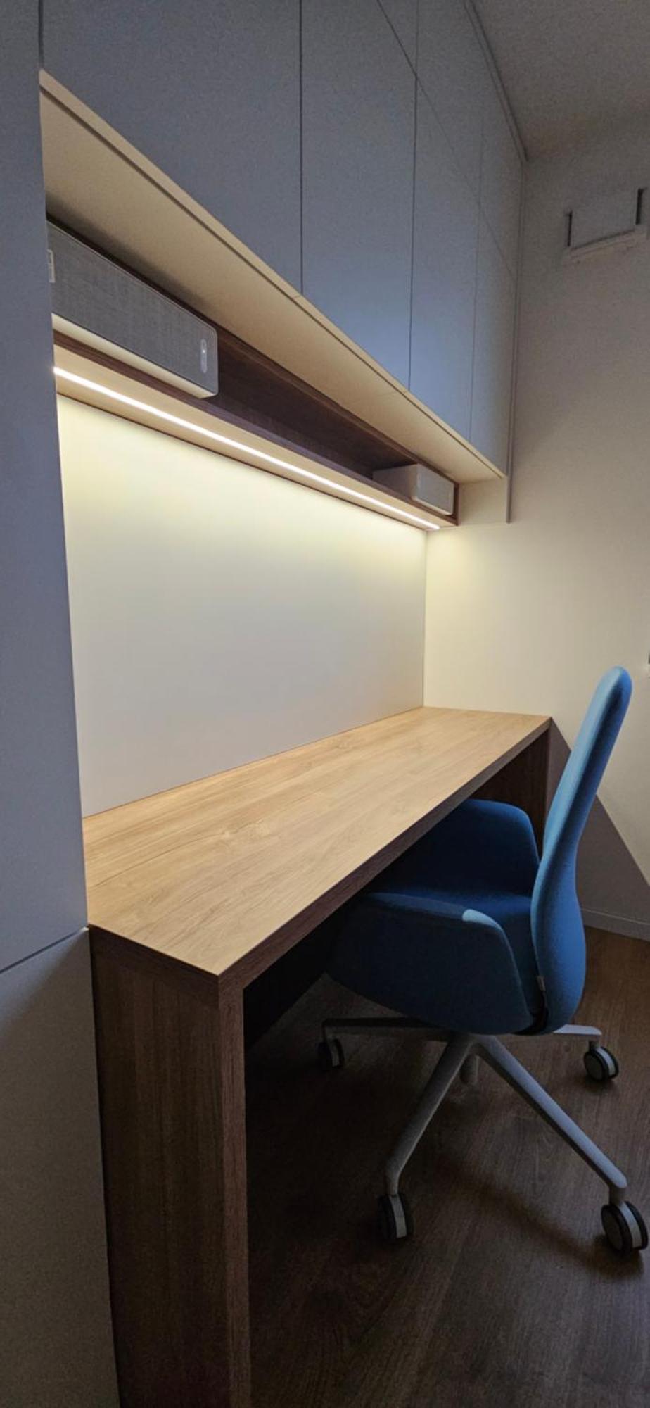 Apartment 3 With Parking, Air Condition Near Airport *