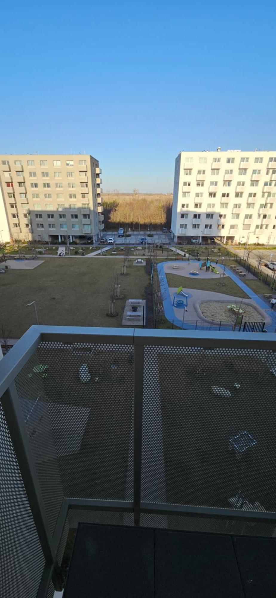Apartment 3 With Parking, Air Condition Near Airport