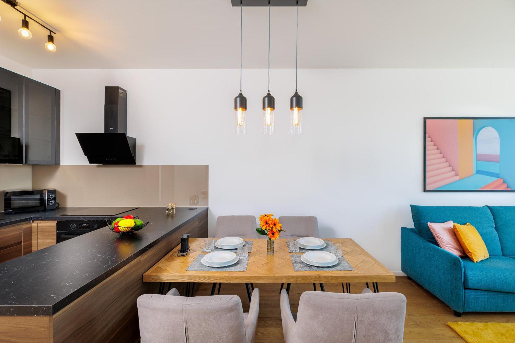 Apartment Sky Park 1 - Luxurious #instaworthy In Downtown Center With Included Parking, Address In Town Bratislava