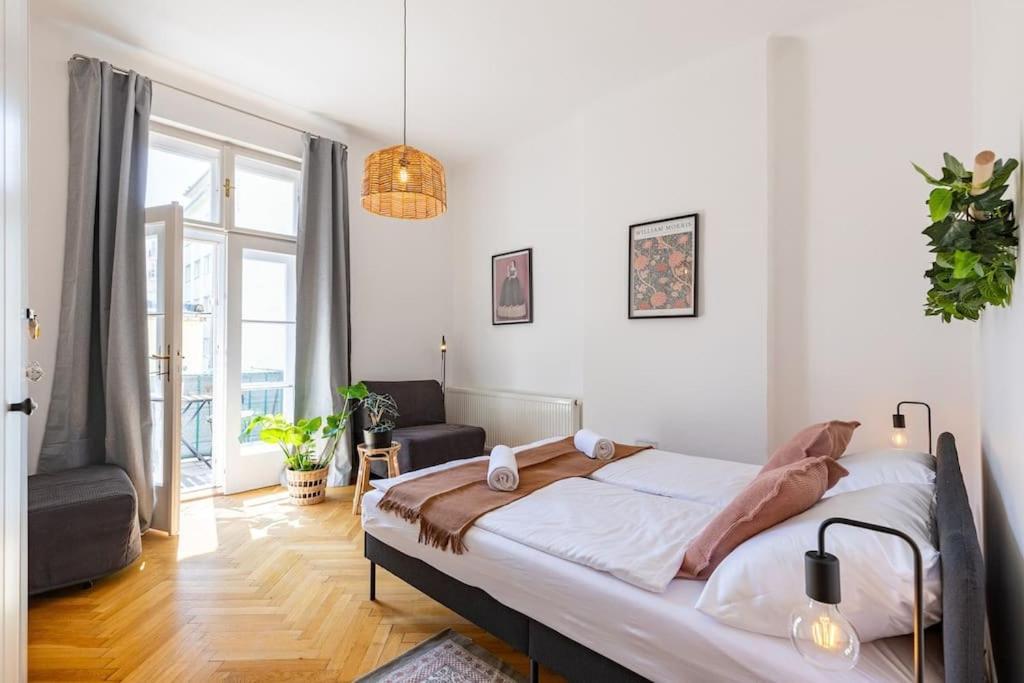 Apartment Historic Charm In