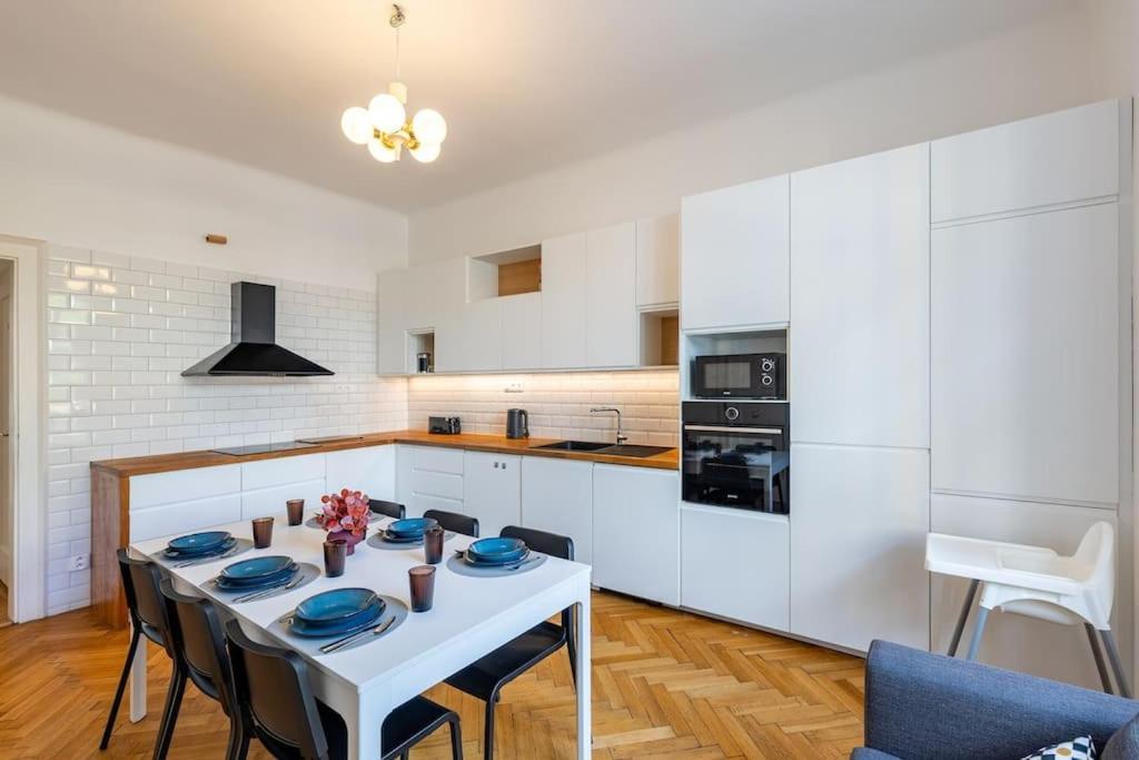 Historic Charm In Apartment Bratislava