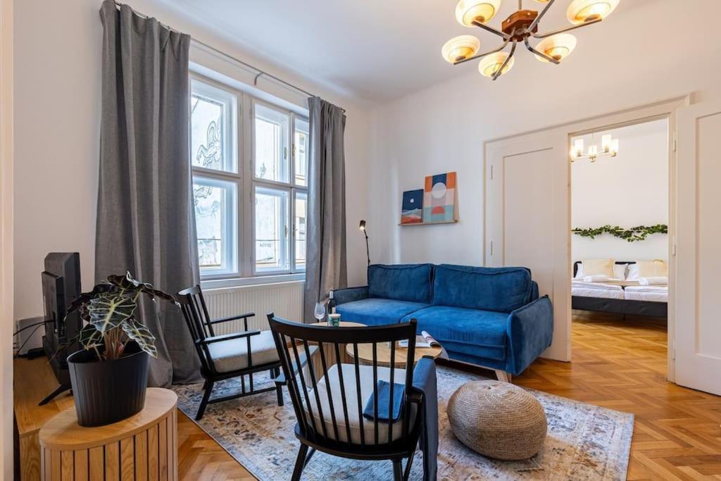 Apartment Historic Charm In