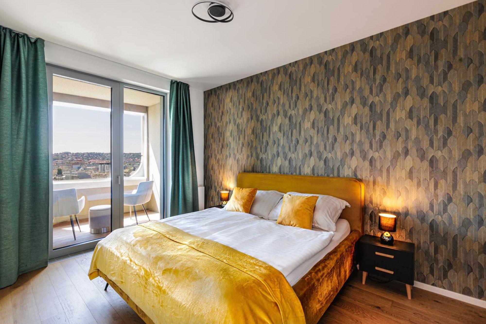 Sky Park 1 - Luxurious #instaworthy In Downtown Center With Included Parking, Address In Town Apartment Bratislava