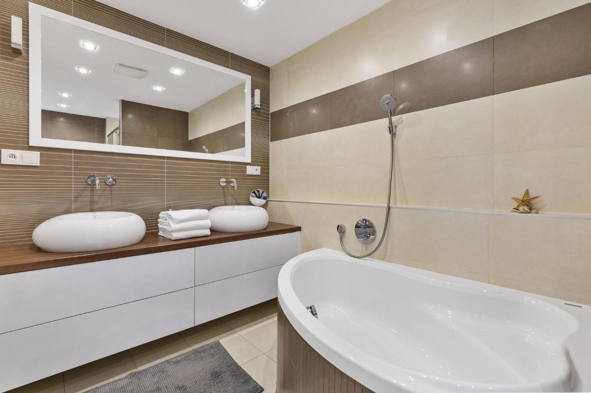 Appartamento Sky In - With 2 Parking Places *