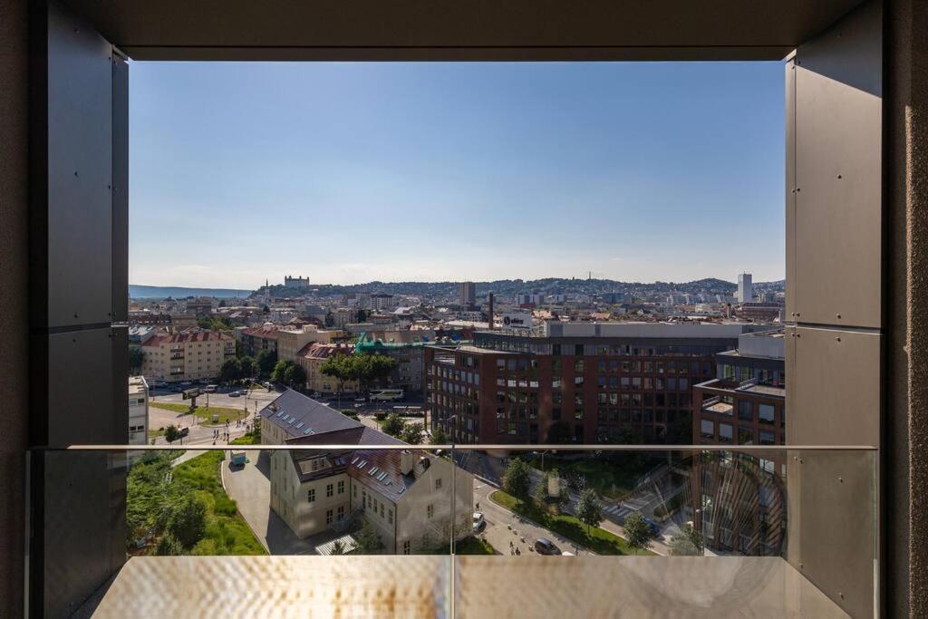 Sky Park Castle-amazing View Apartment Bratislava