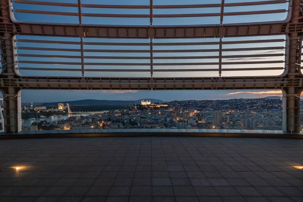 Sky Park Castle-amazing View Apartment Bratislava