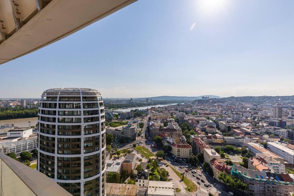 Apartment Sky Park Castle-amazing View *