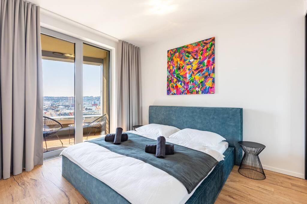 Apartment Sky Park Castle-amazing View