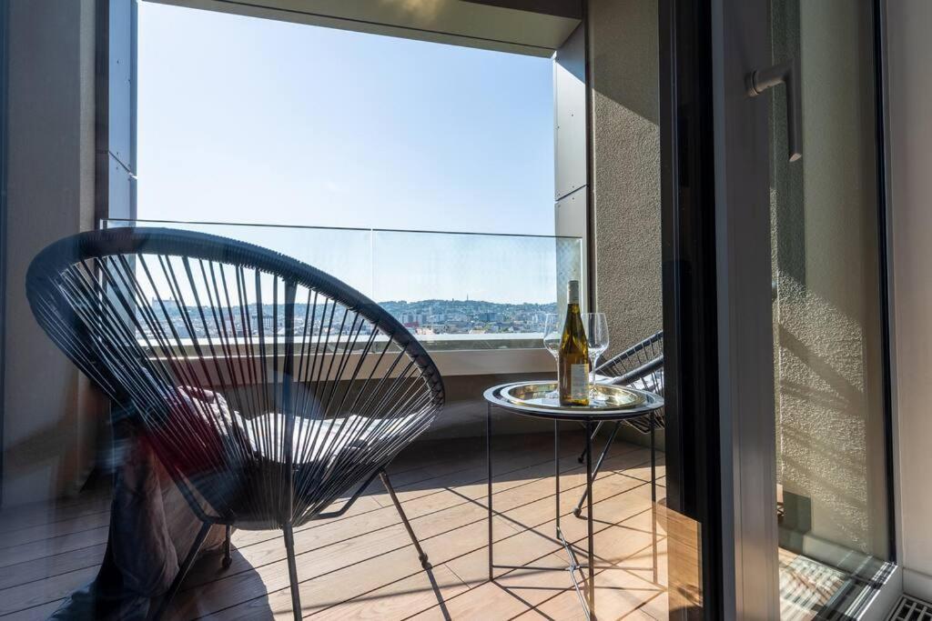 Apartment Sky Park Castle-amazing View *