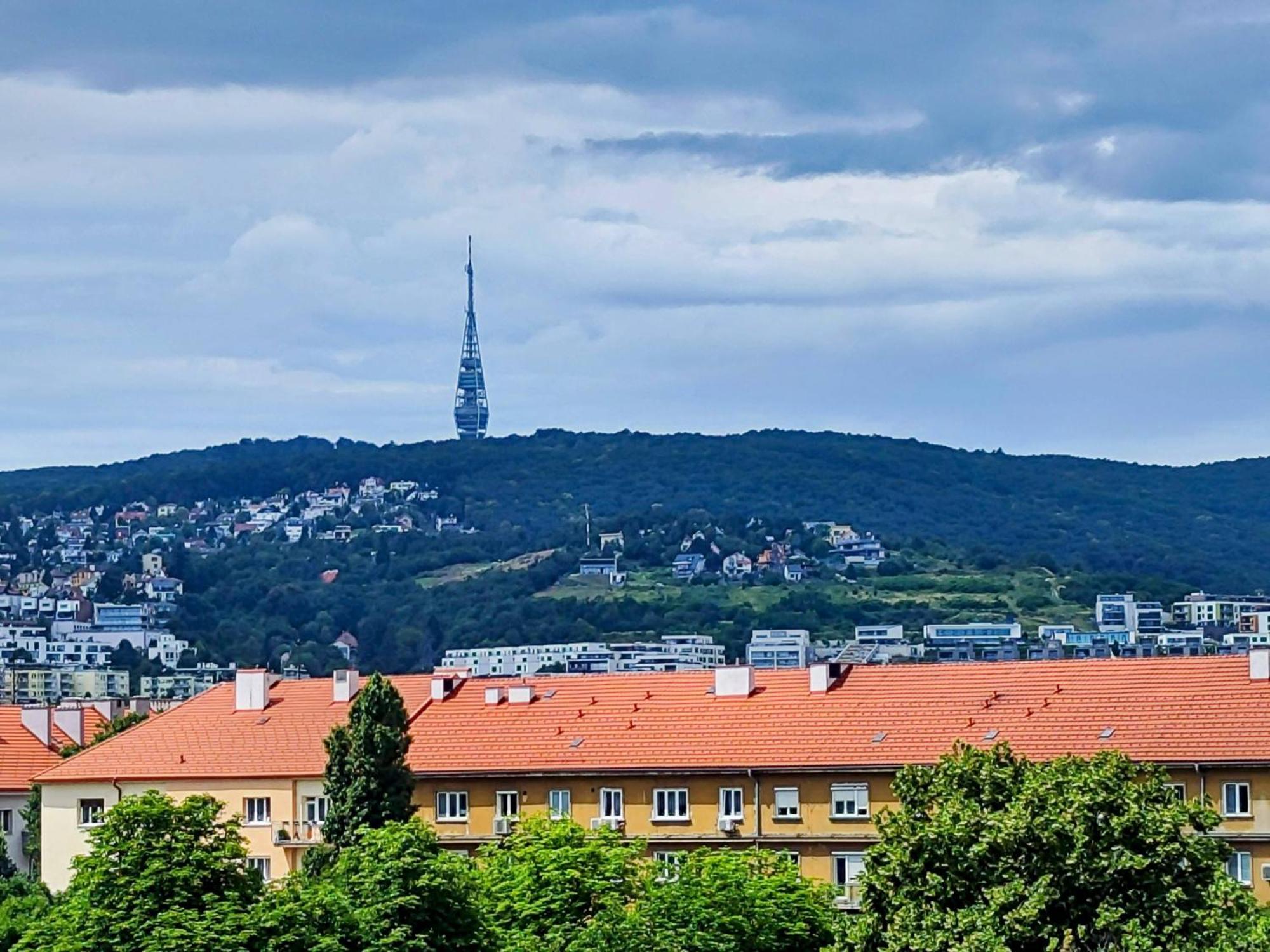 Appartamento Yarn - Brand New - Free Parking - Balcony With View - Shopping Mall Bratislava