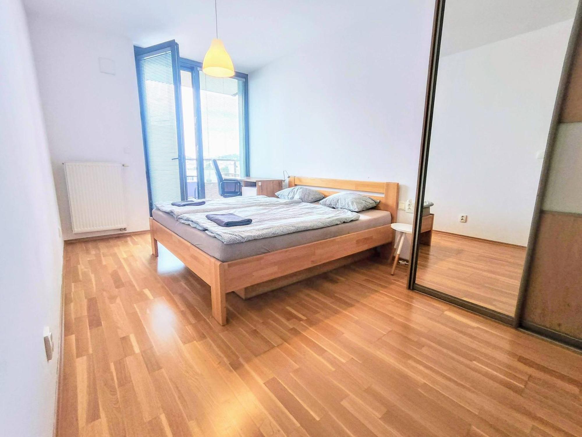 Mills - Free Parking - Balcony With View - Close To Nivy Mall *