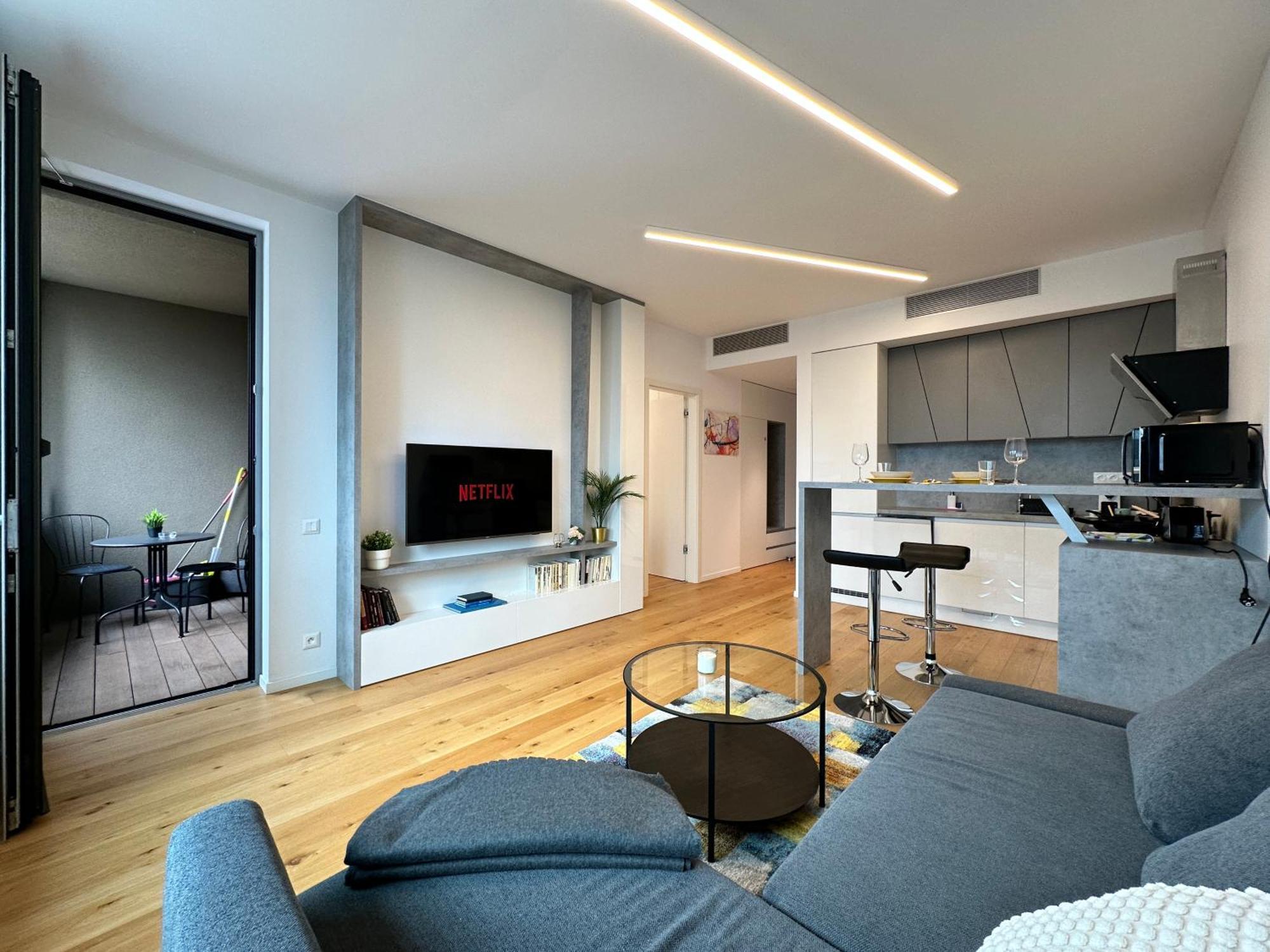 Apartment Sky1 Modern Aptm With Rooftop View 30 Floor Bratislava