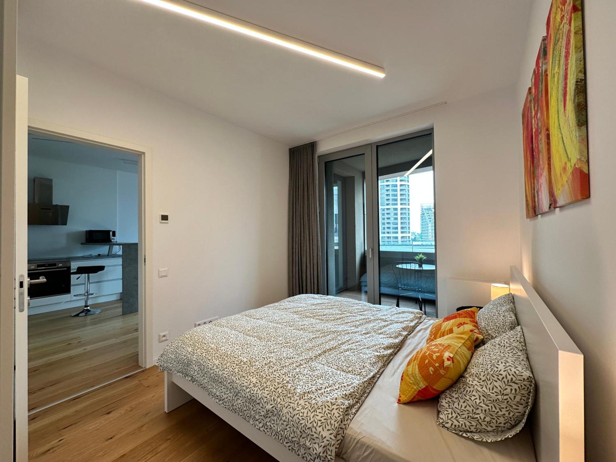 Sky1 Modern Aptm With Rooftop View 30 Floor Apartment *