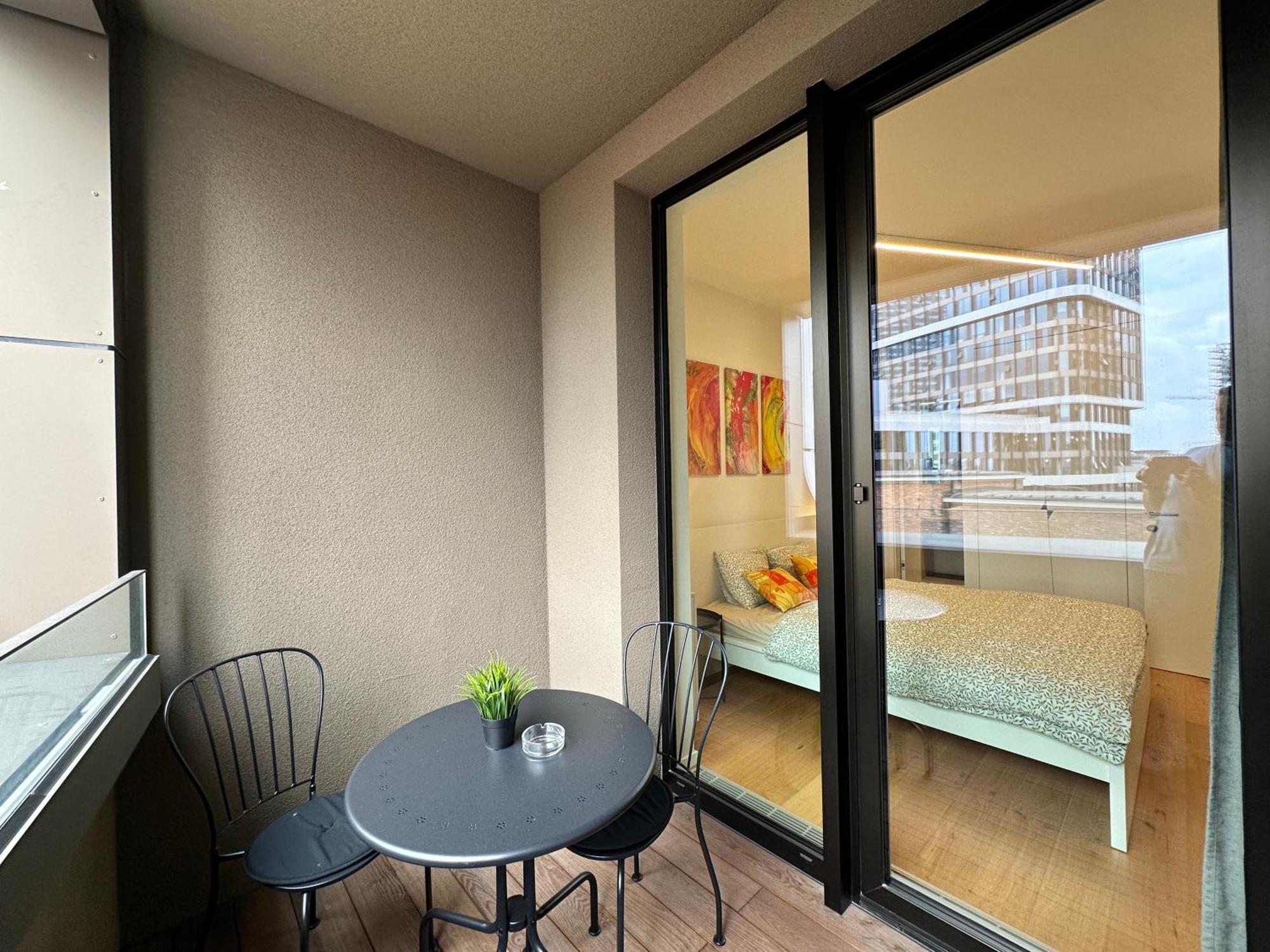 Sky1 Modern Aptm With Rooftop View 30 Floor Bratislava