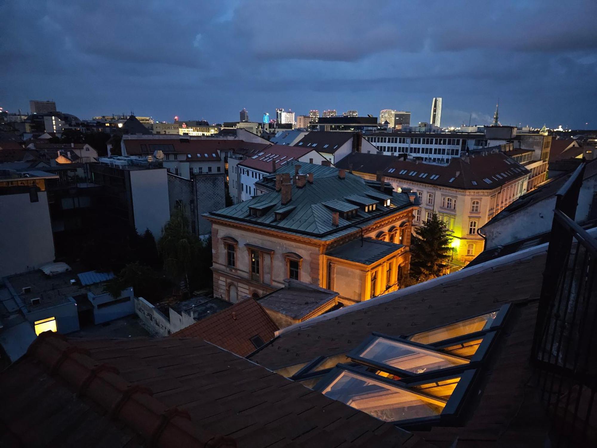 69 - Old Town, 125m2, Free Parking, View Apartment *