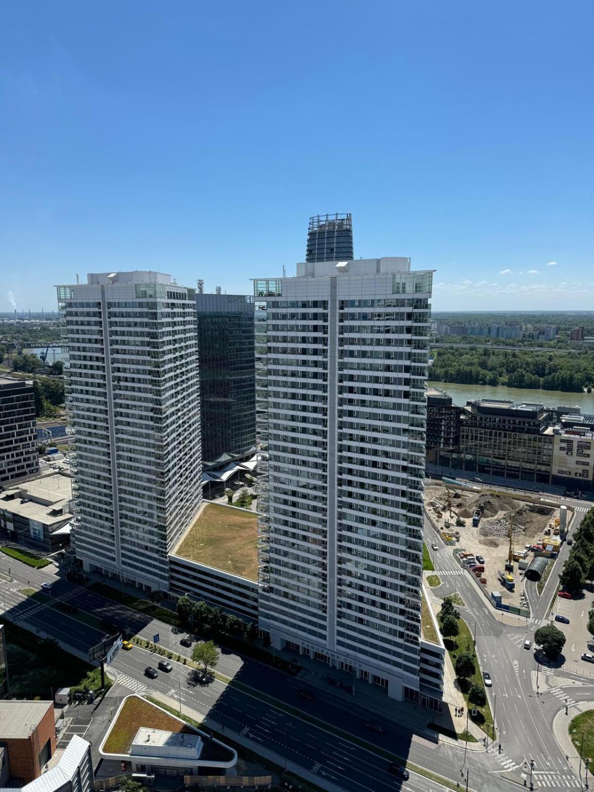 Apartment Skypark 1 With Free Parking *