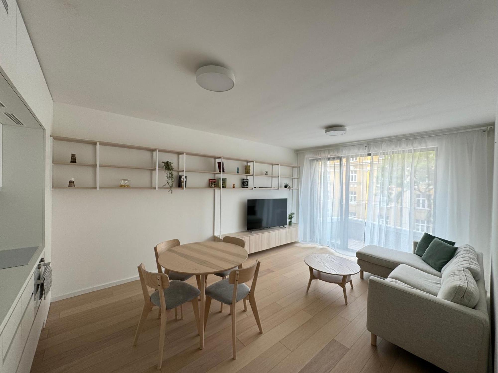 Aurora Apartment *
