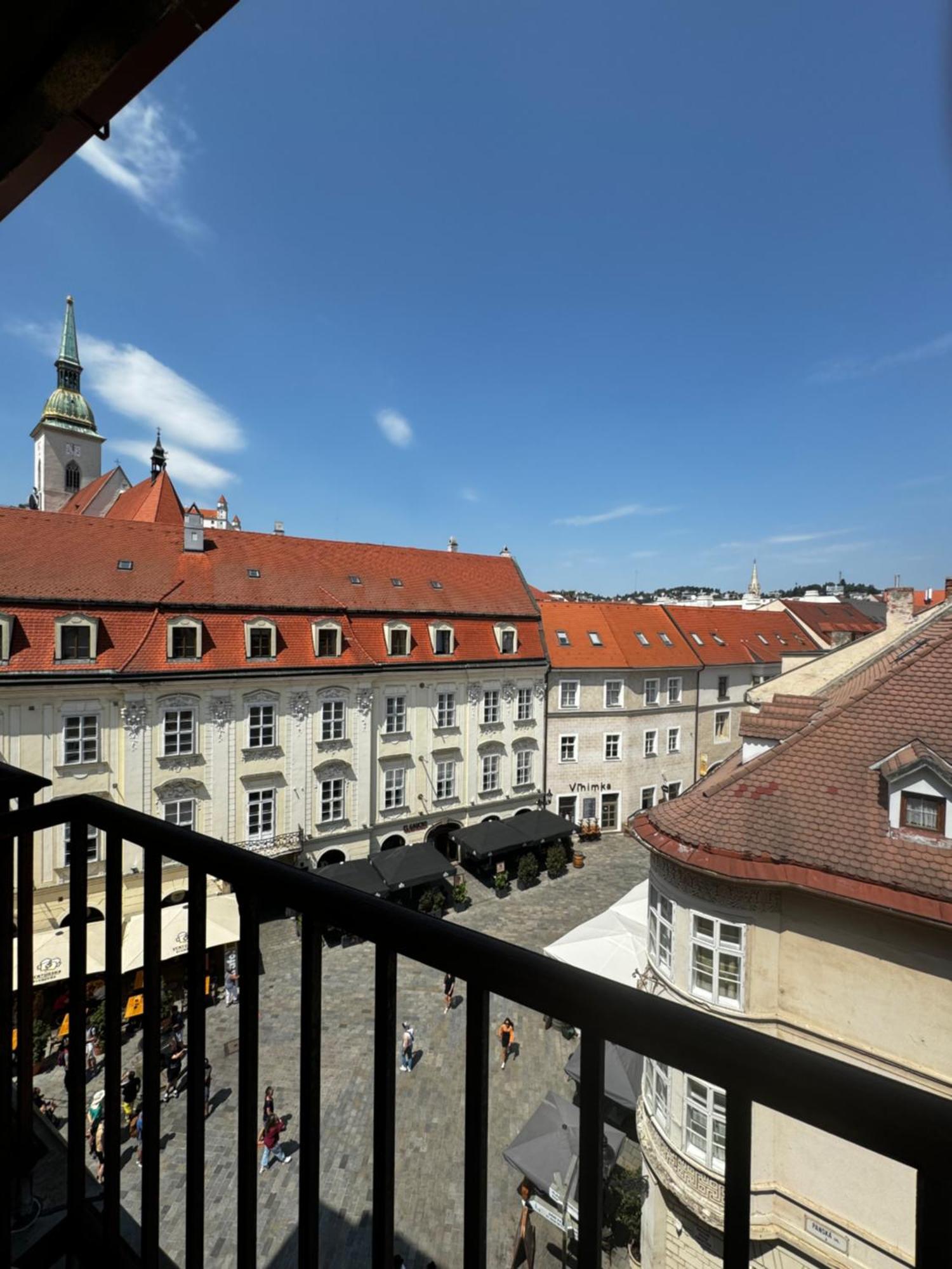 Extralarge Queen In The Heart Of With Terrace * Bratislava