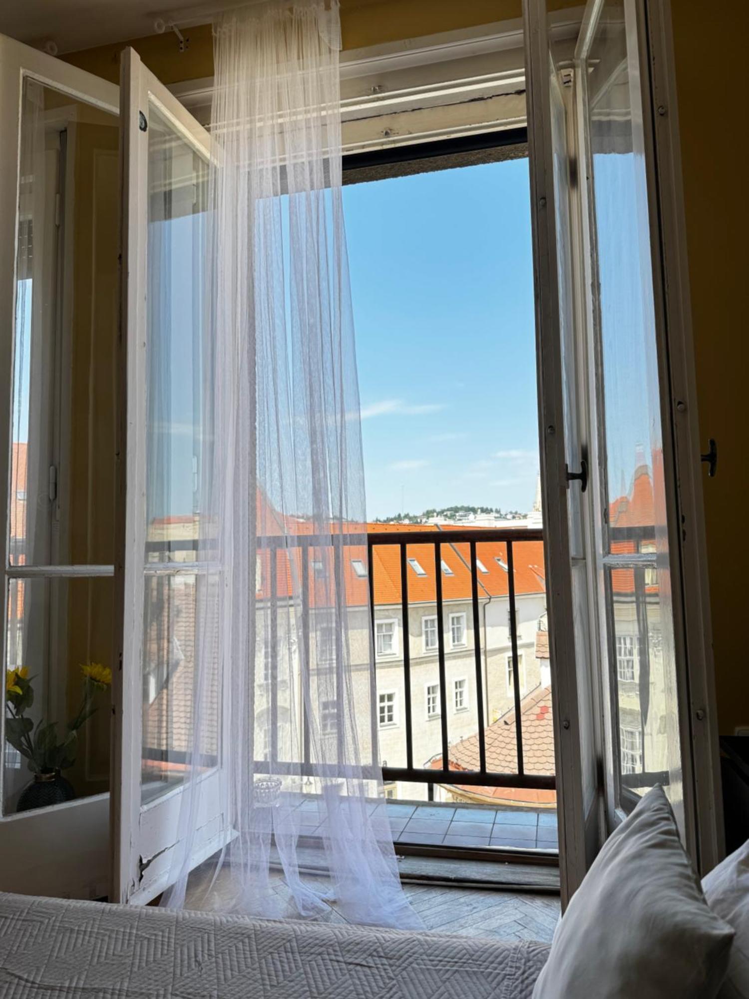 Extralarge Queen In The Heart Of With Terrace * Bratislava