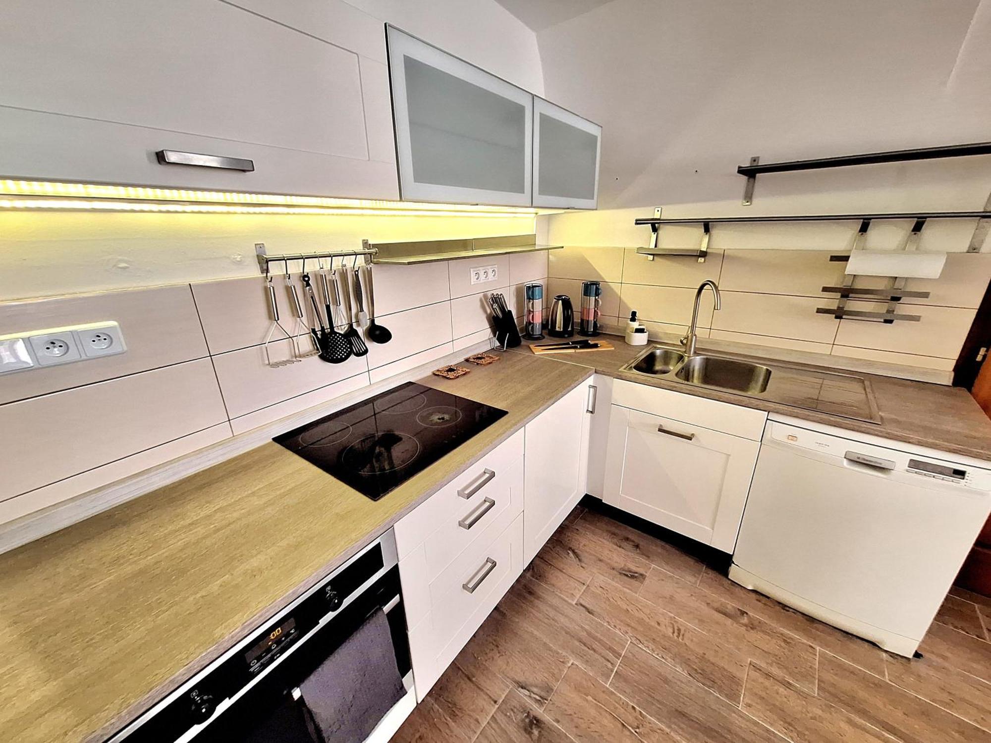 Apartment Emma - Old Town *