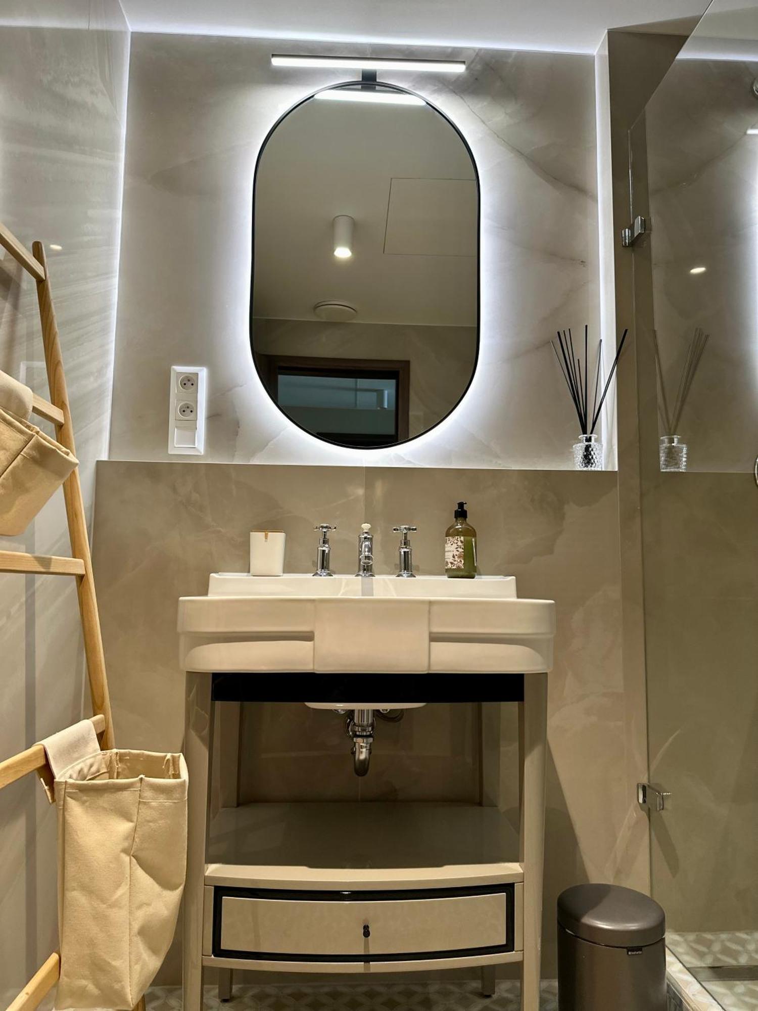 Sky Park Elegance Apartment
