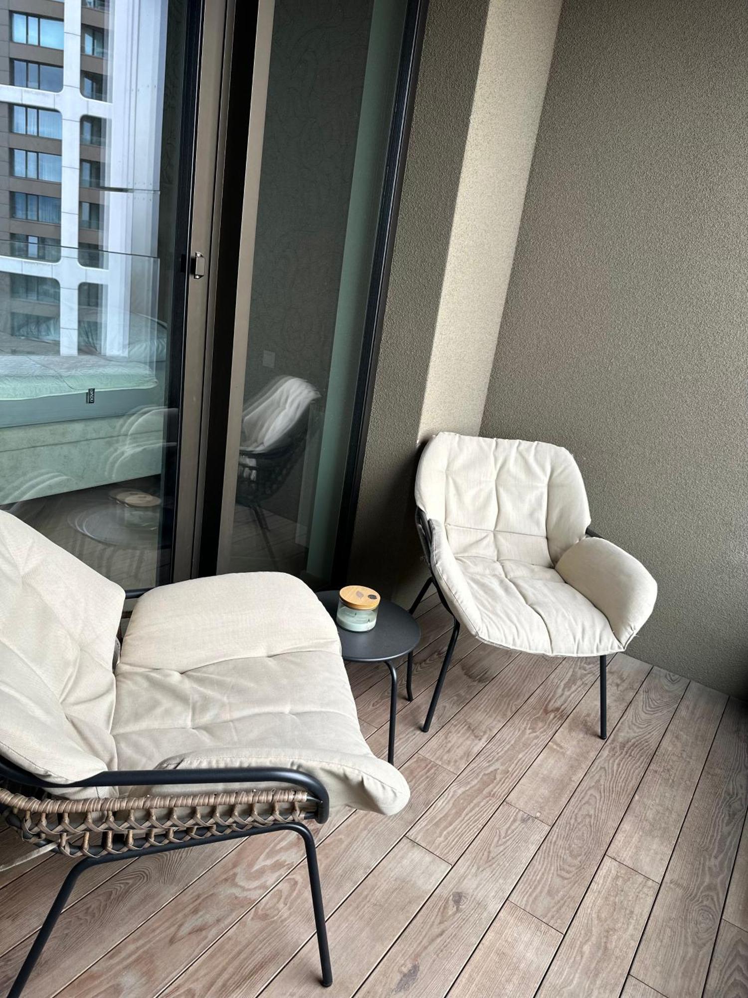 Sky Park Elegance Apartment