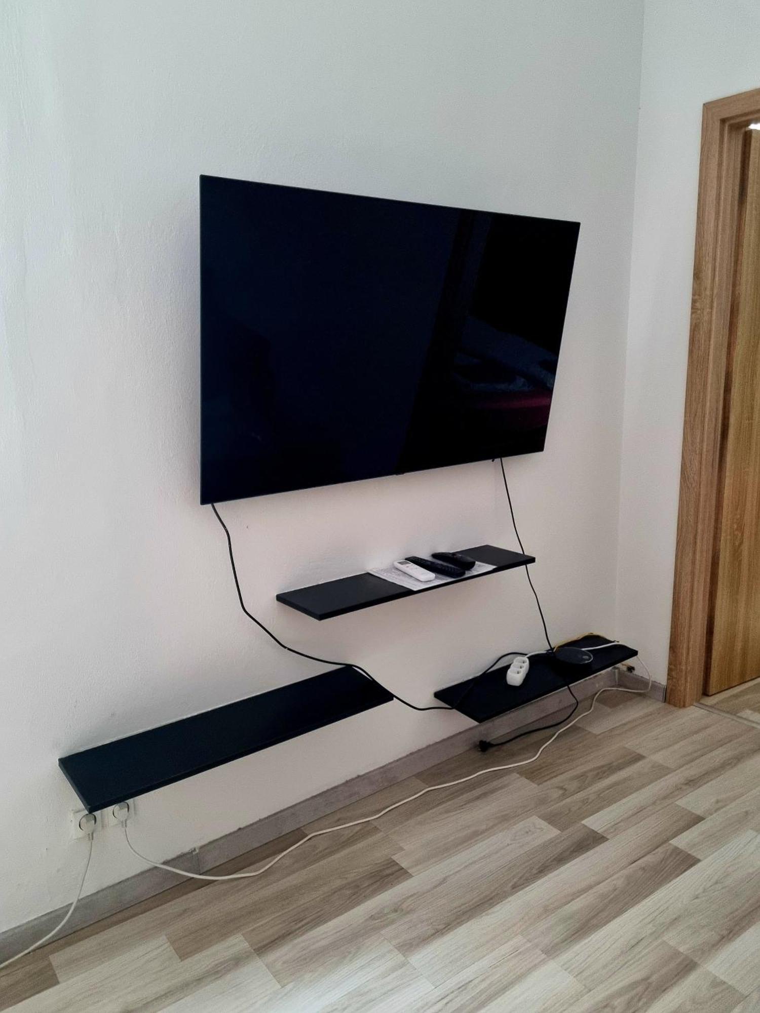 Center Location In Old Town Apartment *