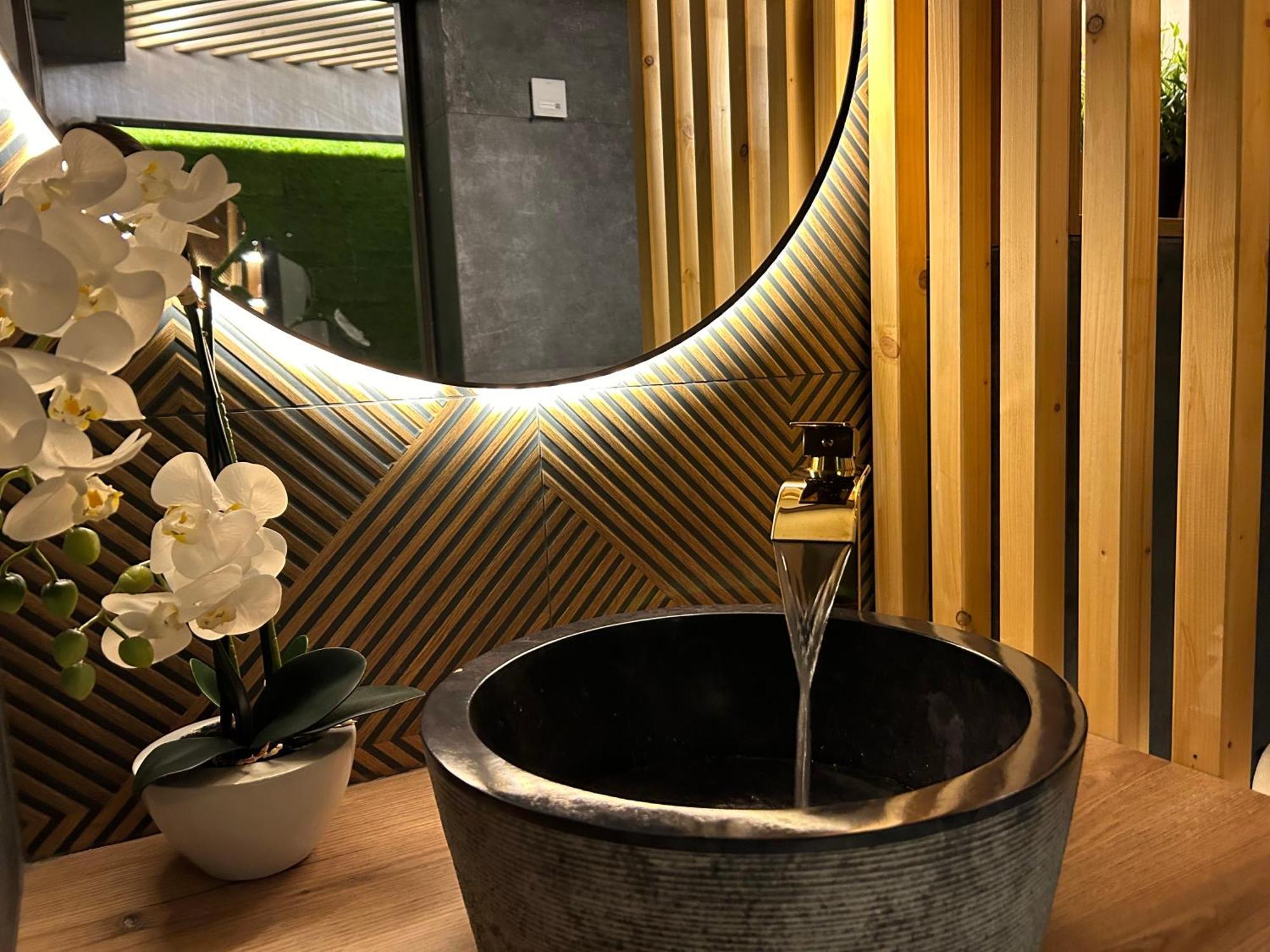 Apartamento Leo & Private Zone - Old Bratislava