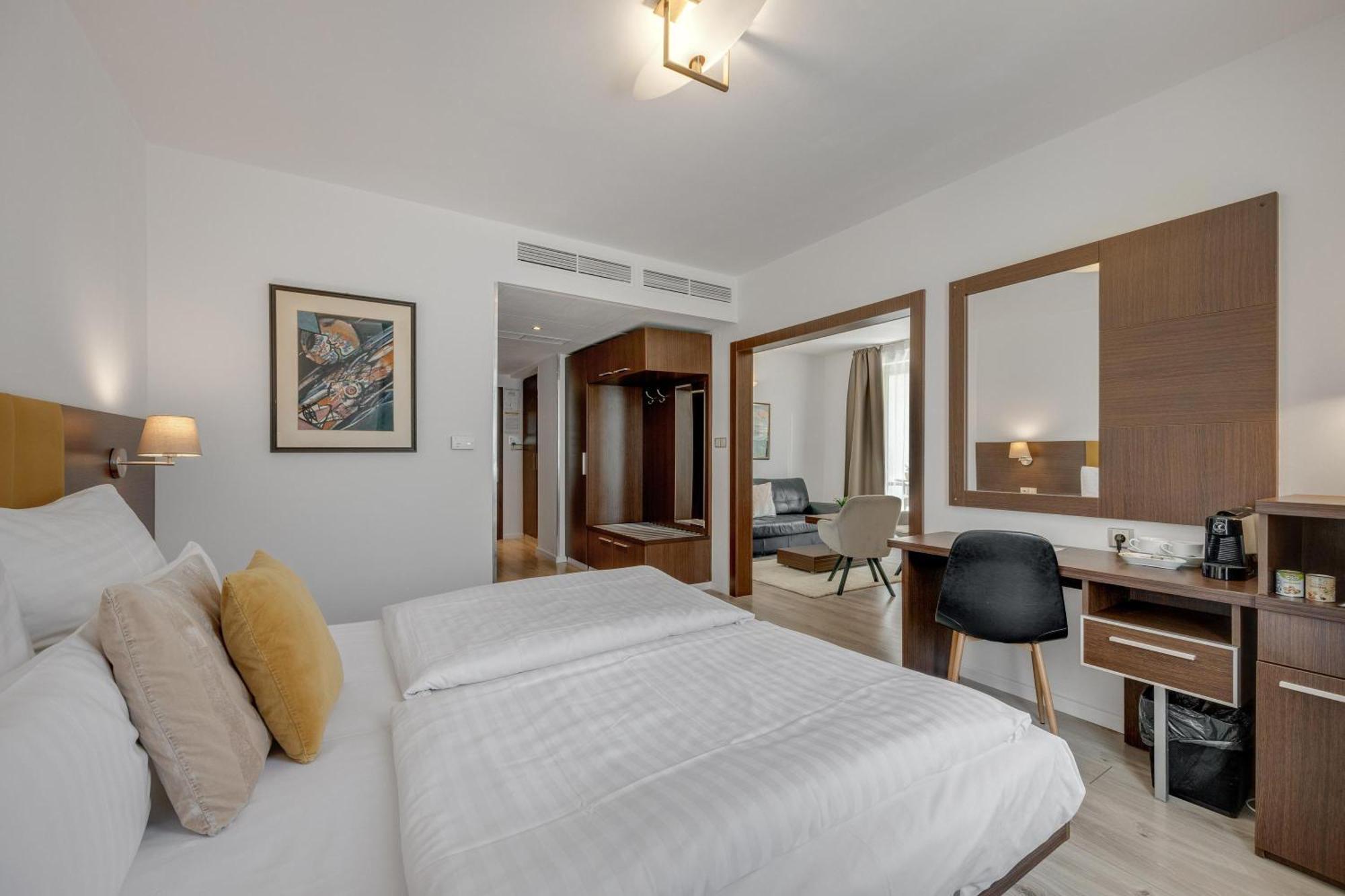 Antares 4* Bratislava