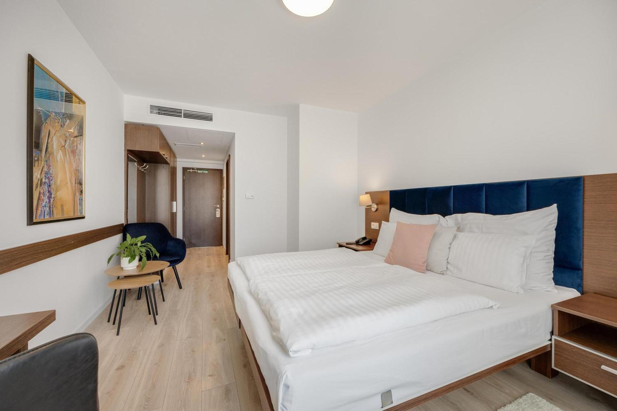 Hotel Antares