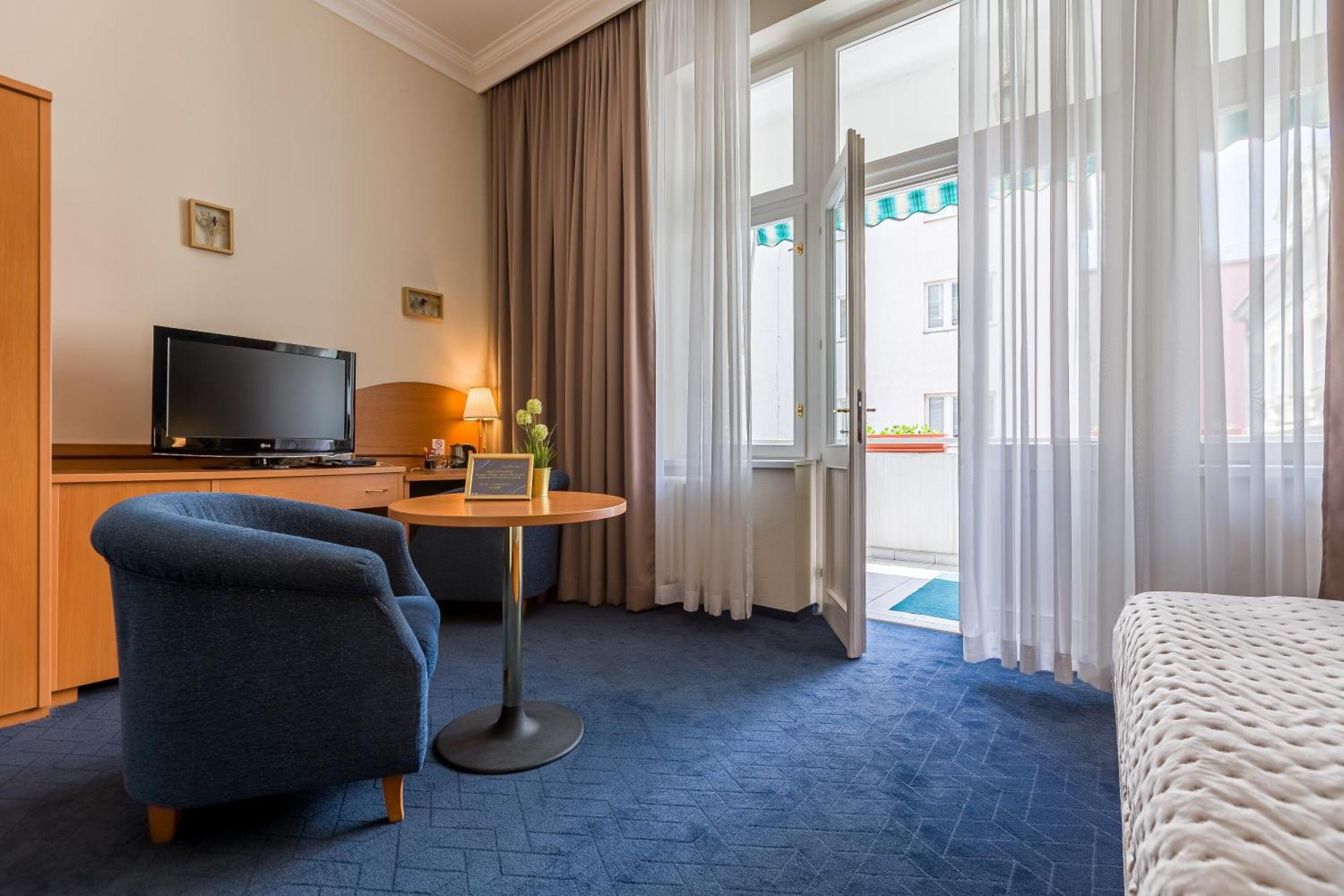 Arcus Garden 3*