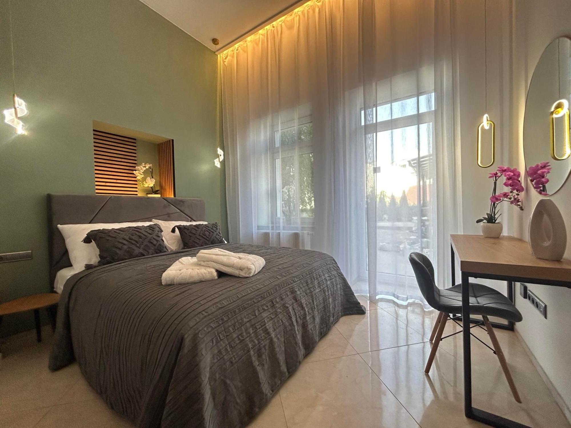 Leo Free Parking - President Palace Apartment Pressburg