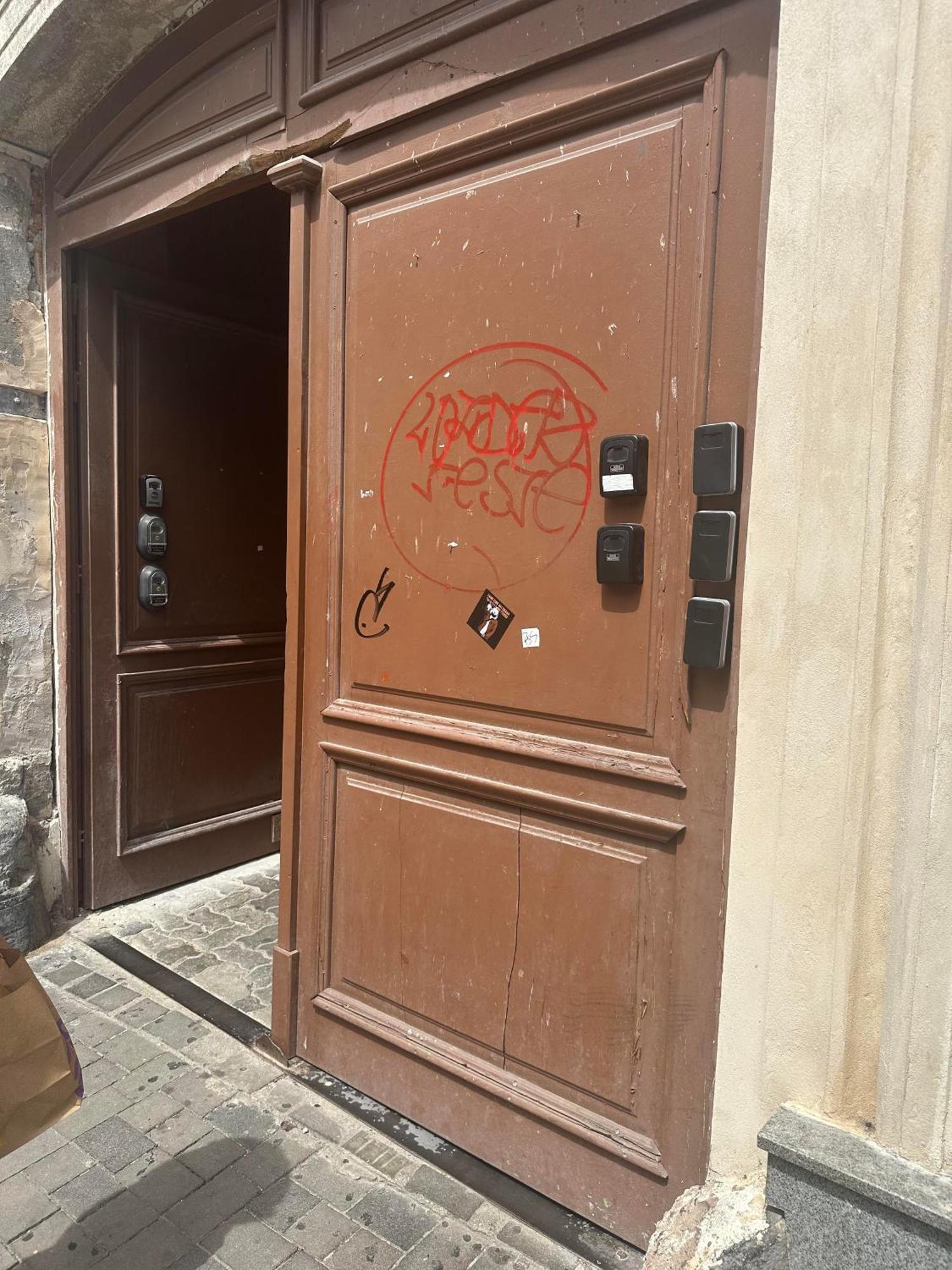 B Private In City Center In *