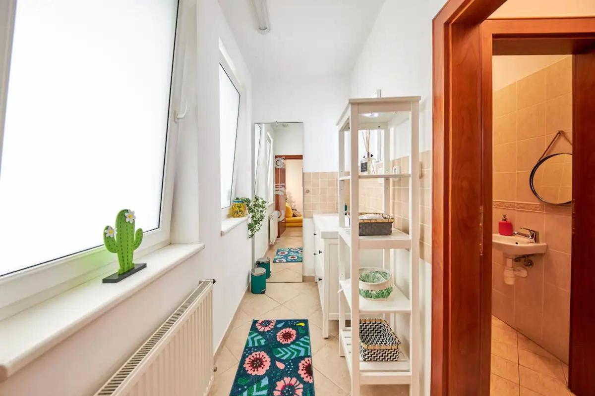 Apartment Stylish Next To Castle, Location Bratislava
