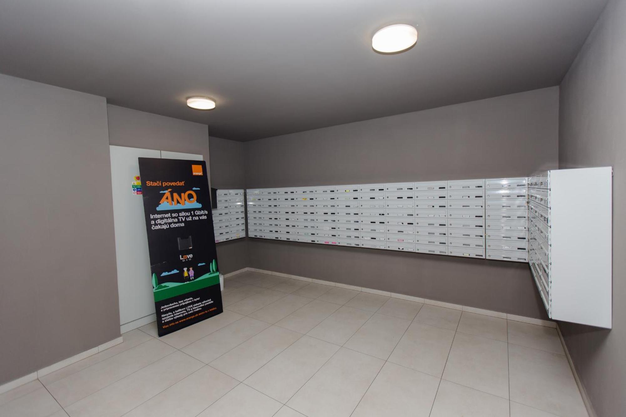 Near The Ondrej Nepela Winter Stadium Apartment Bratislava