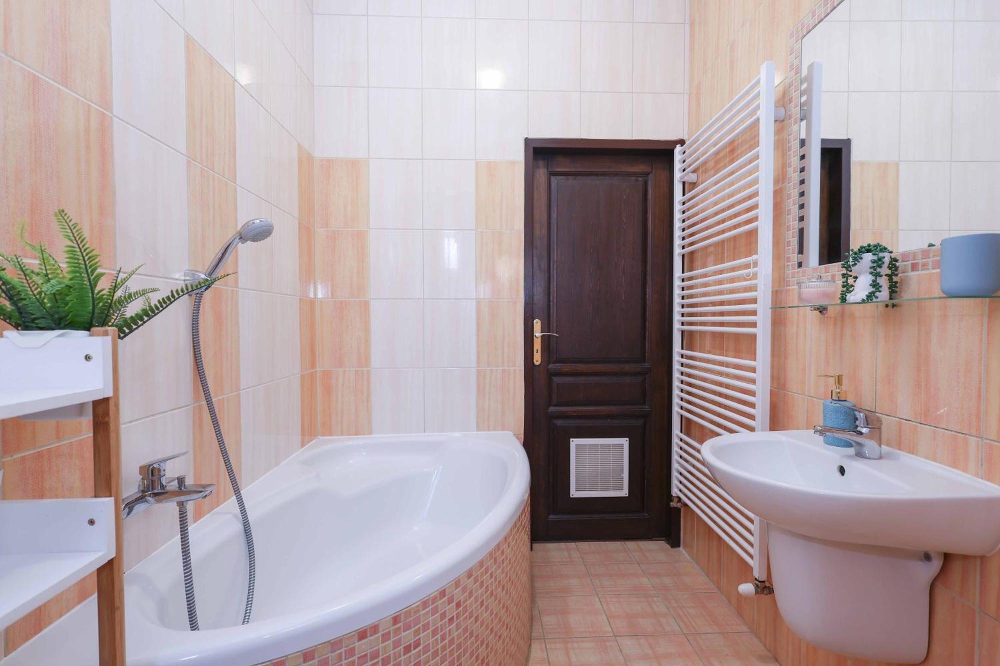 Apartmán Cozy & Spacious Family Near Train Station Bratislava