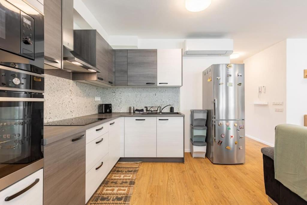 Haven Beskydska Street Getaway Apartment *