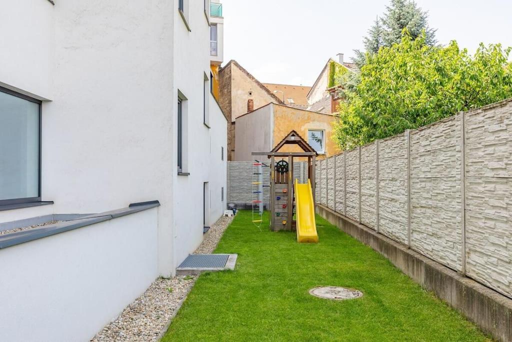 Haven Beskydska Street Getaway Apartment Bratislava
