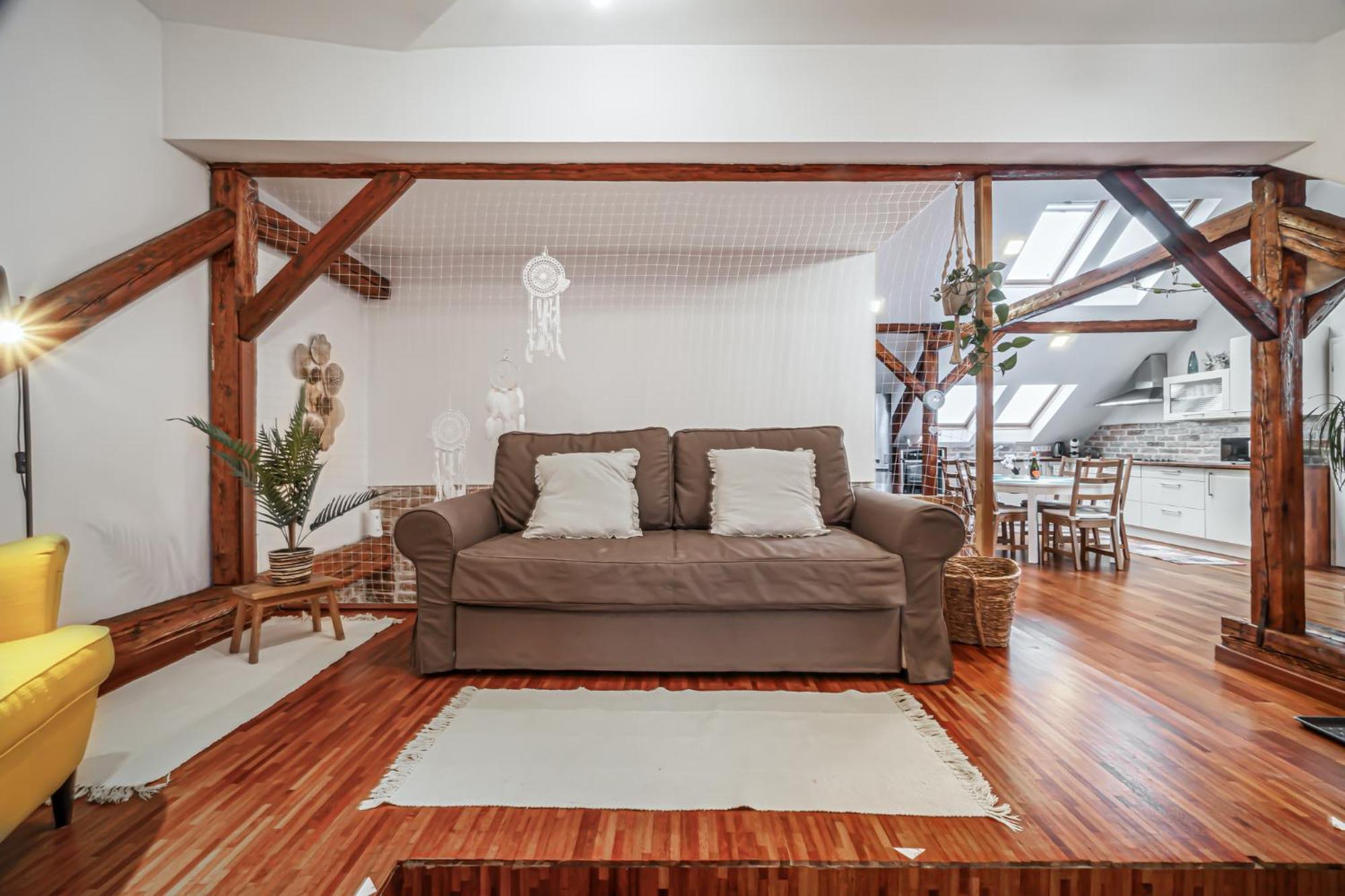 Beautiful And Romantic Penthouse With Two Terraces *