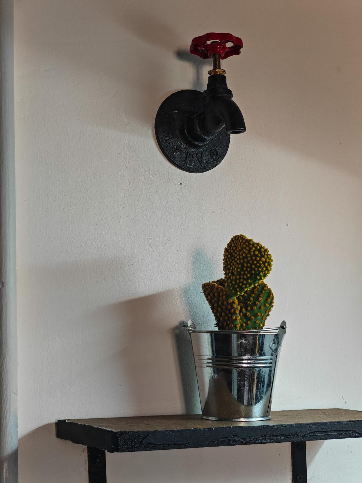 Central Quirky Apartment
