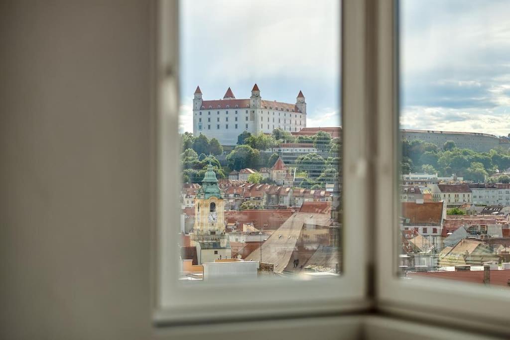 Falcon Apartment, Pano, View, Old Town, Apartment Bratislava