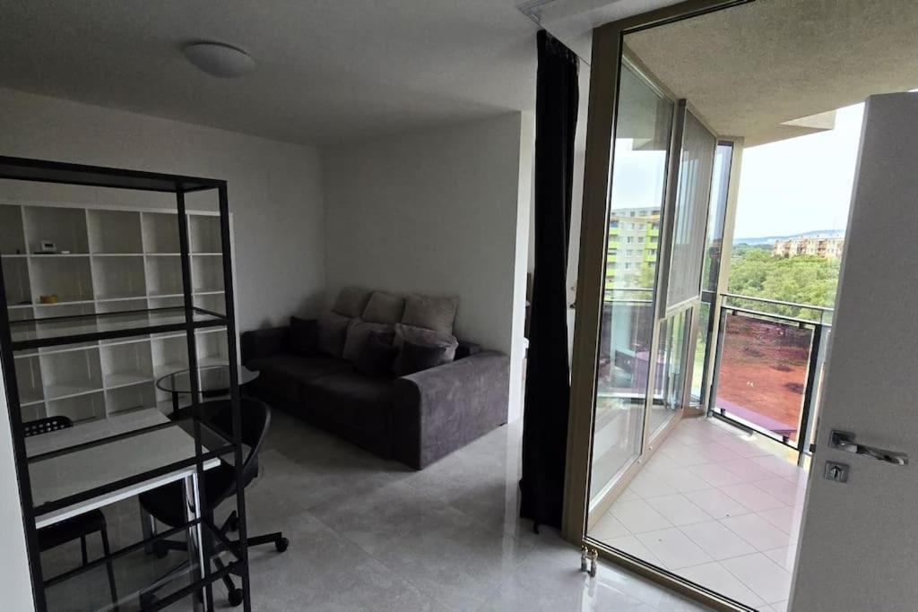 Apartment Air Conditioned 2 Vienna Gate, 4
