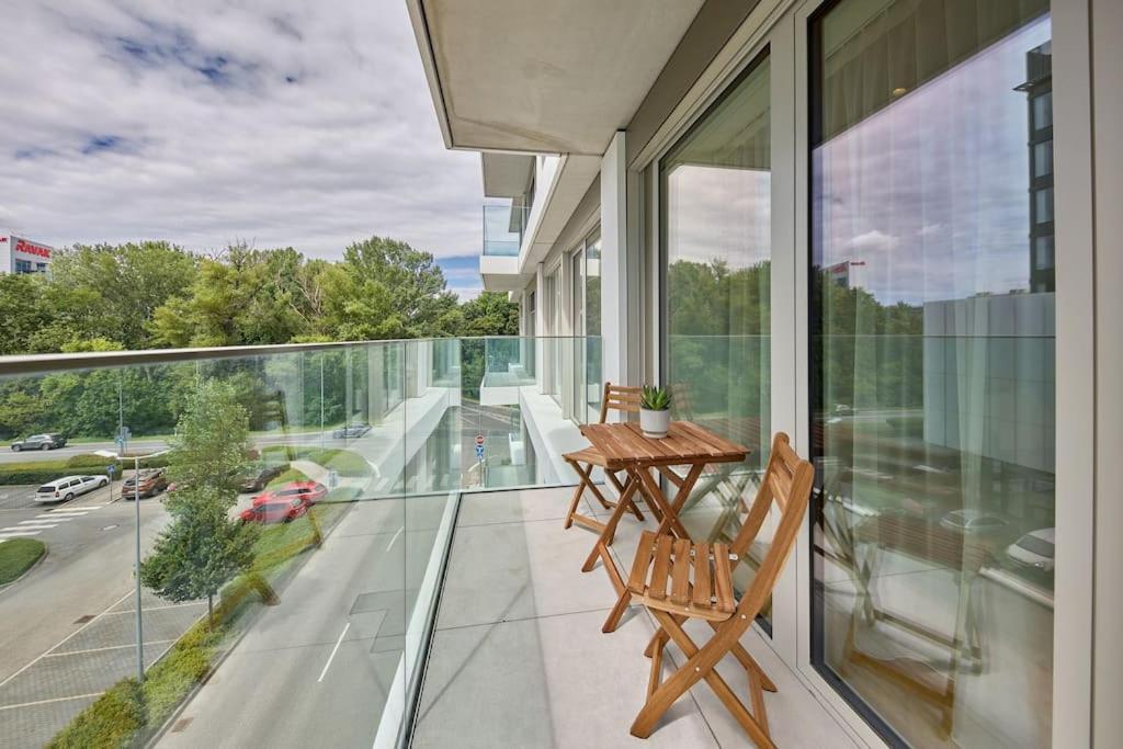 Liget - 4 Guests, Parking Apartment *