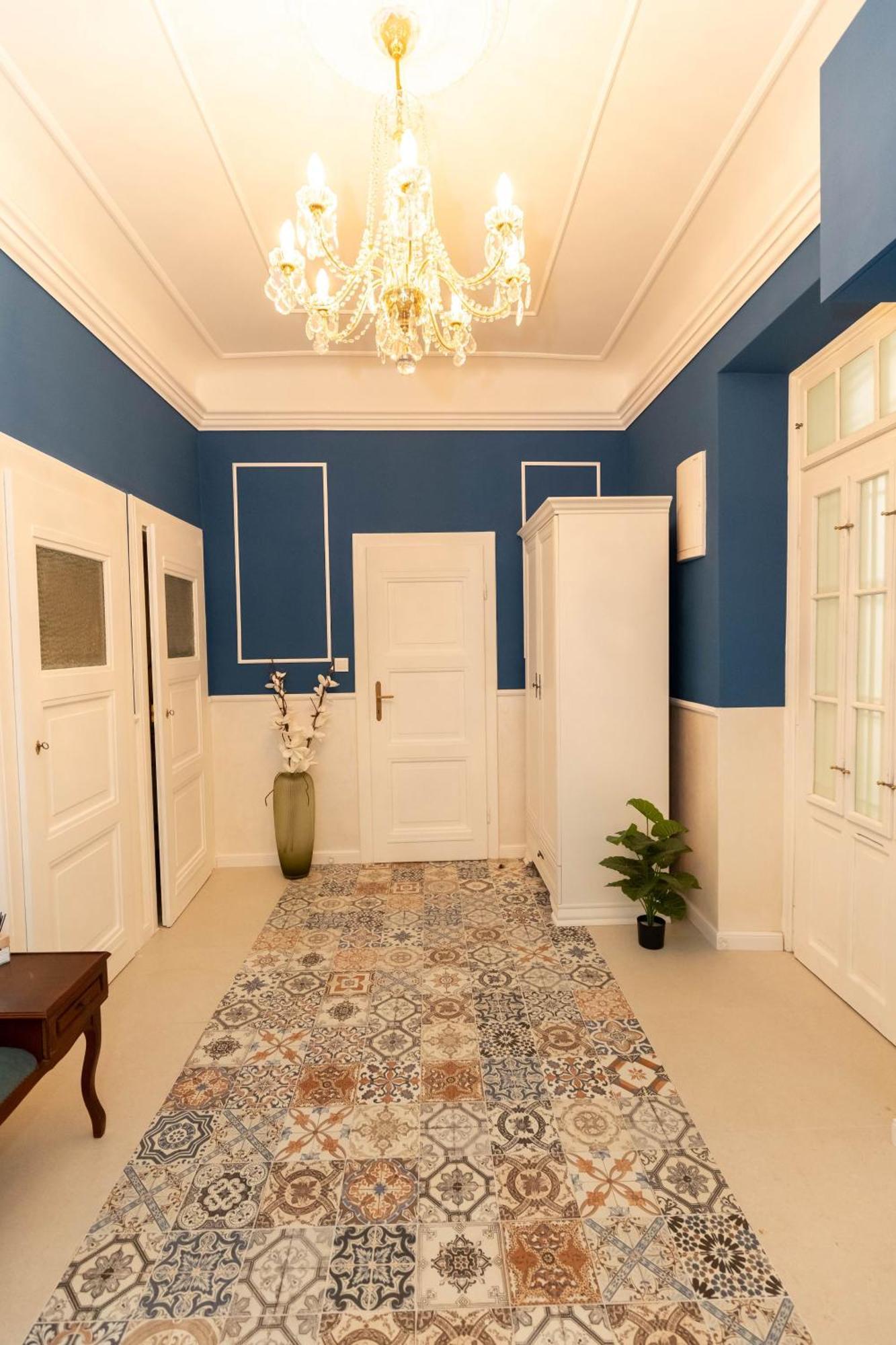 New, Stylish And Spacious * Bratislava
