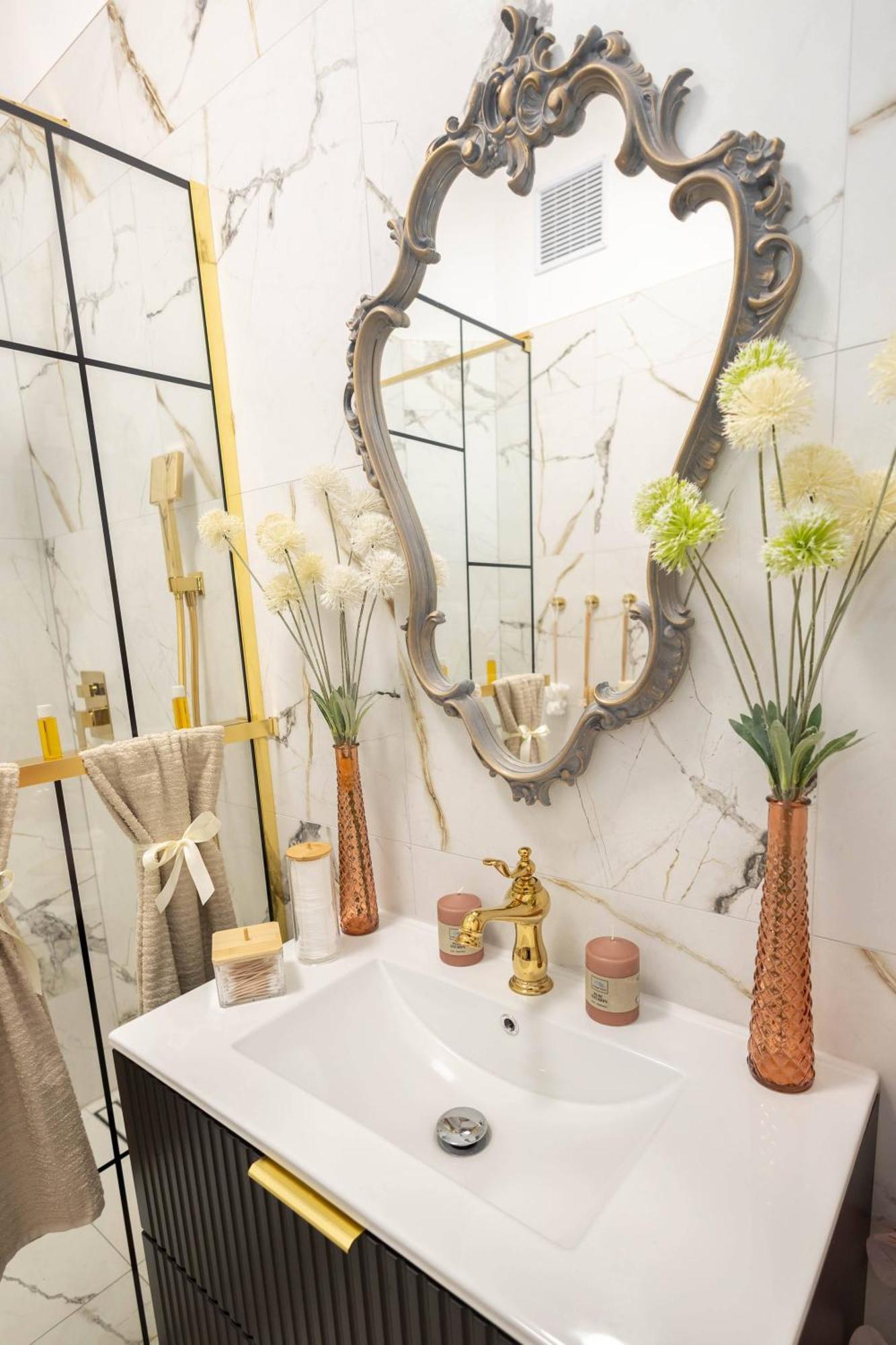 New, Stylish And Spacious Bratislava