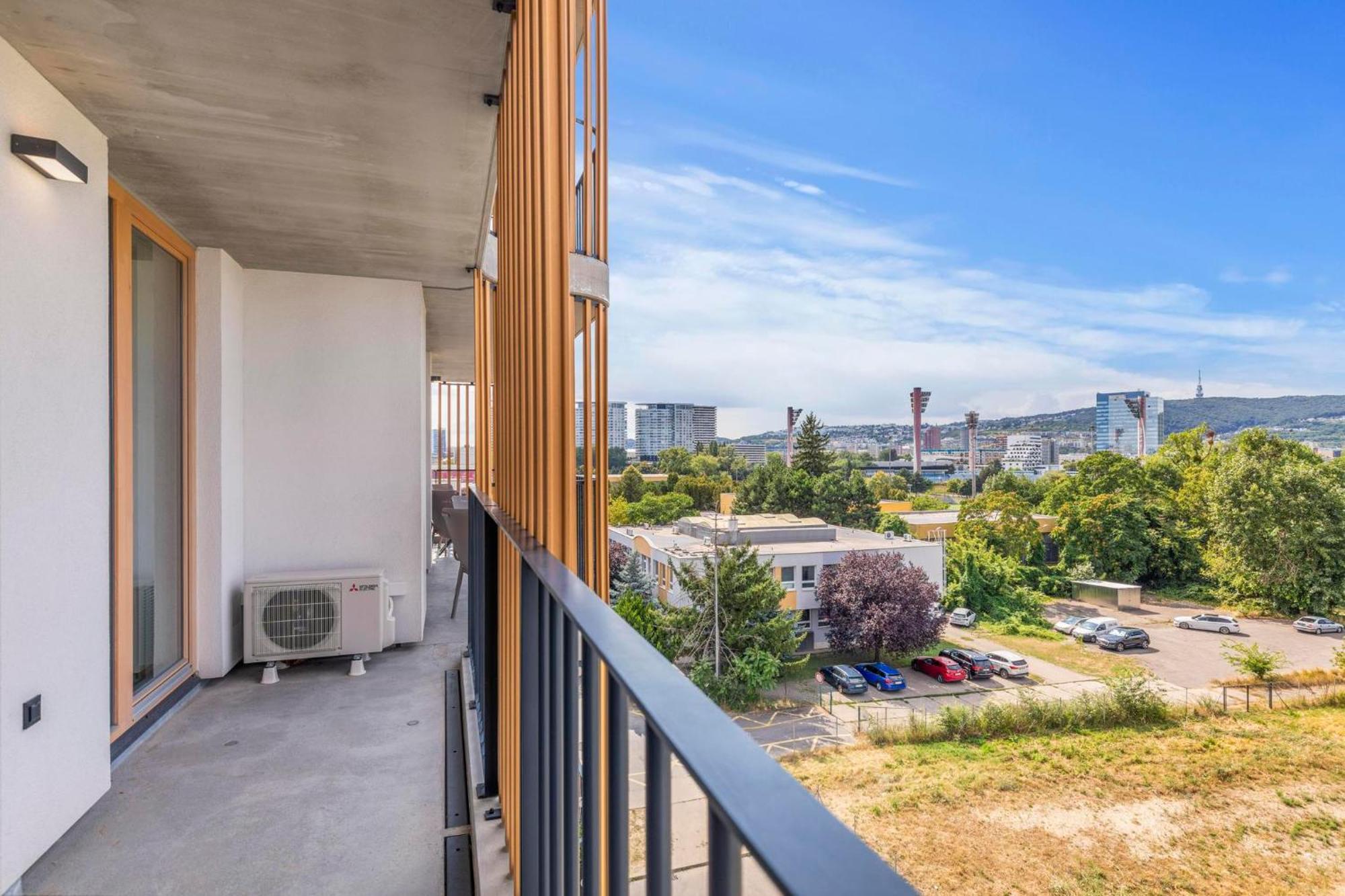 Apartment Lam Lakeside - Ac - Free Parking